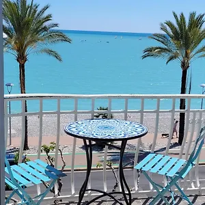 Au De Cagnes Apartment